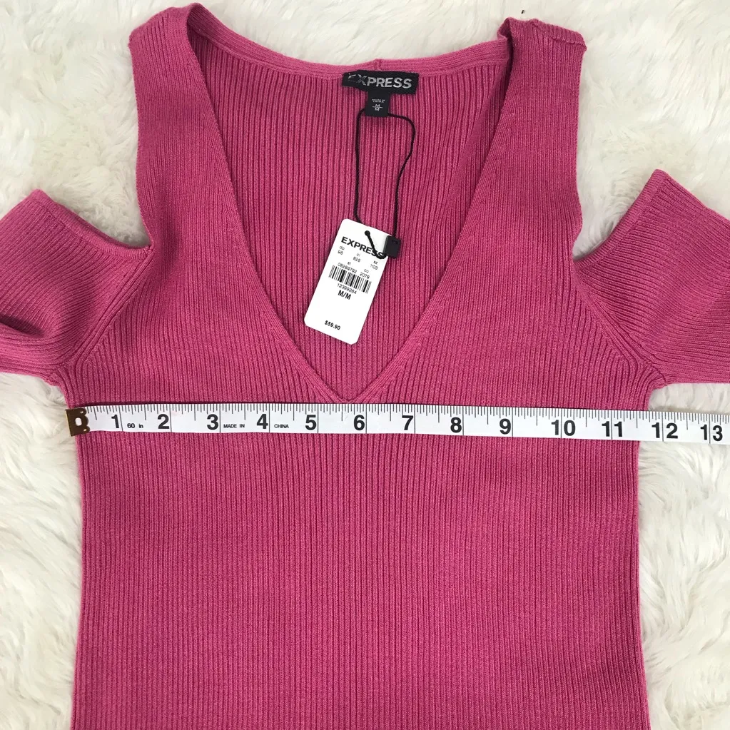 EXPRESS Pink Low Cut Cutout Sweater Top Cold Shoulder Bell Sleeve Medium New‎ - Image 7