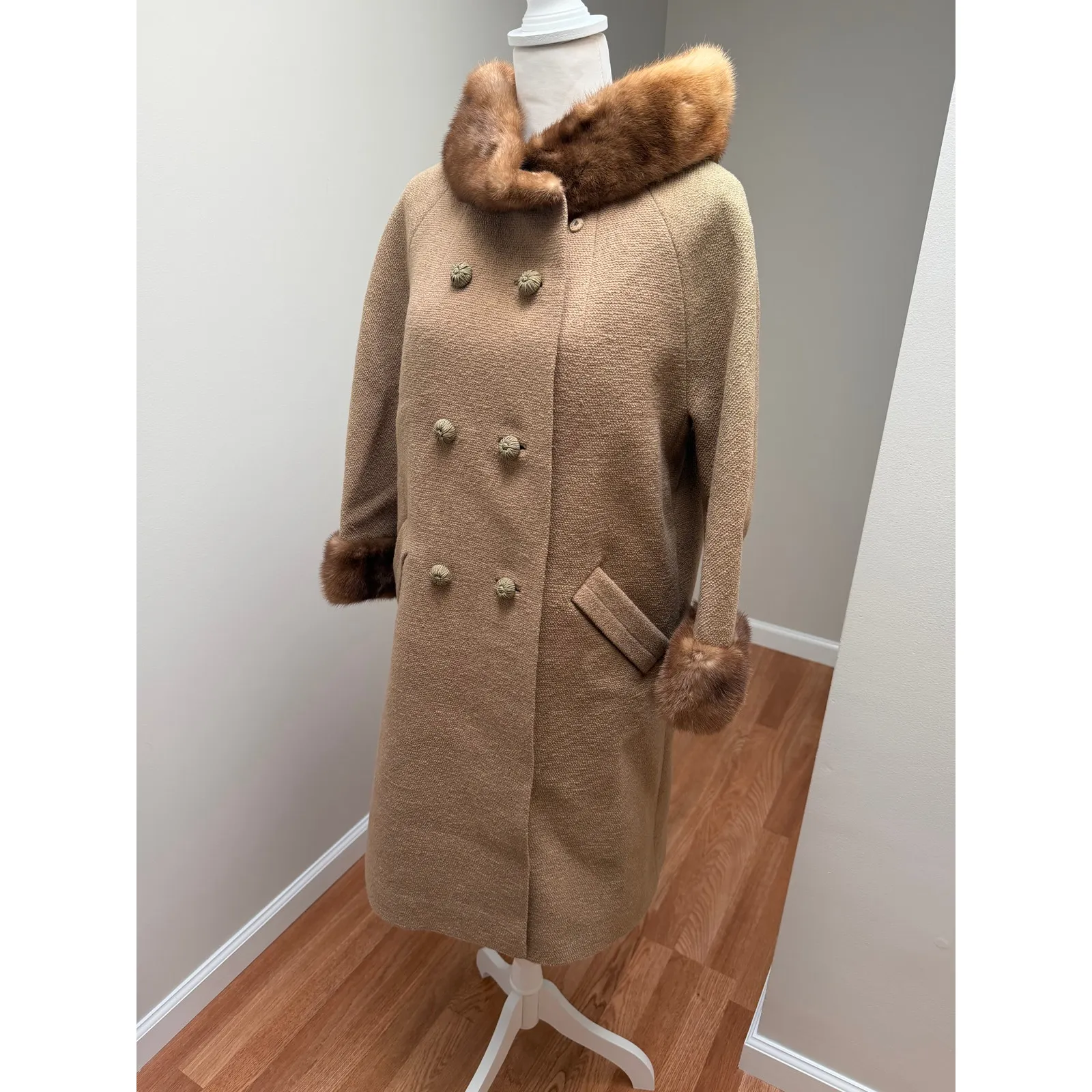 Vintage David Crystal Wool Coat Womens L Camel Fur Trim Double Breasted Luxe Tan Size L - Image 4