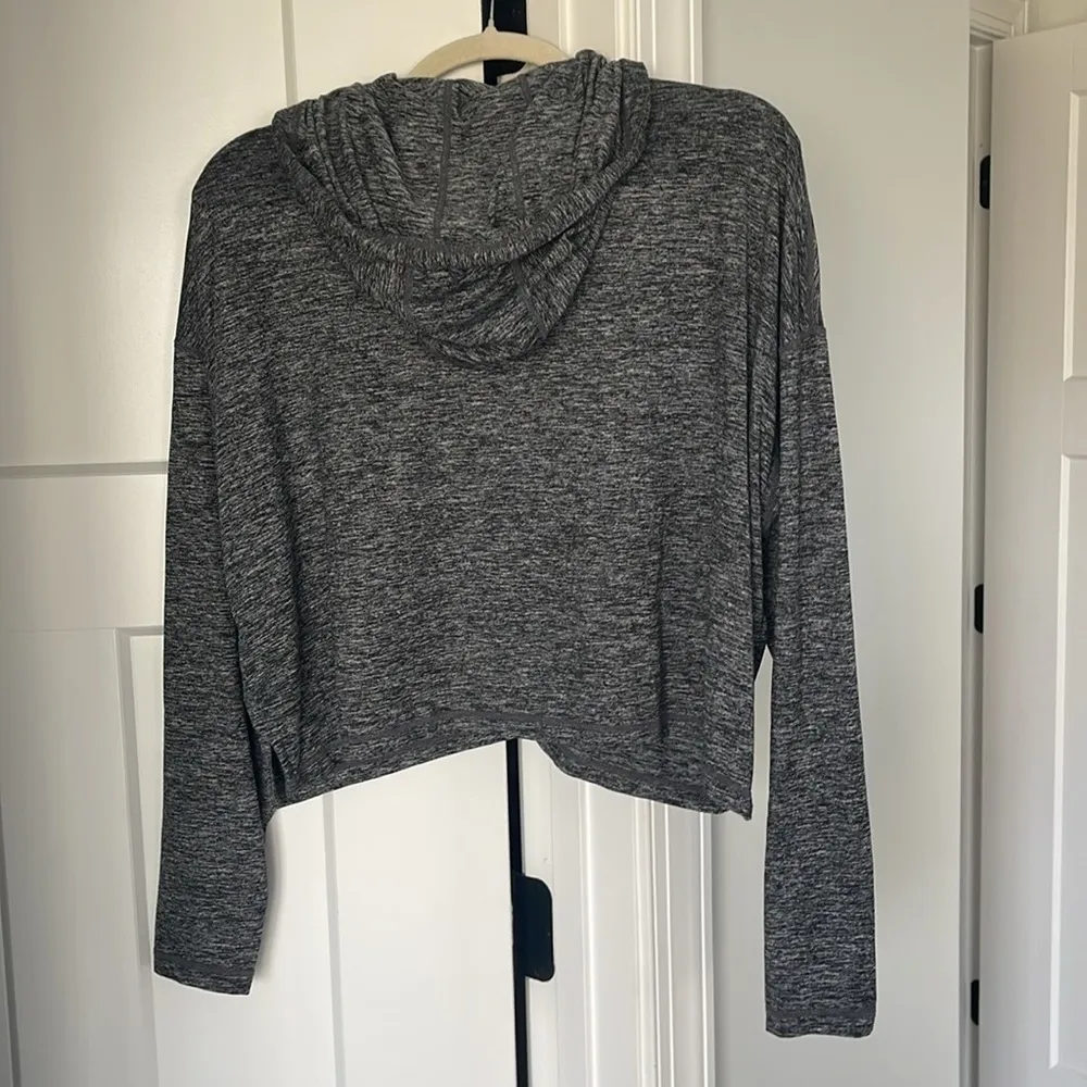 Athleta Uptempo Short Hoodie Pullover Charcoal Grey Long Sleeve - Image 6