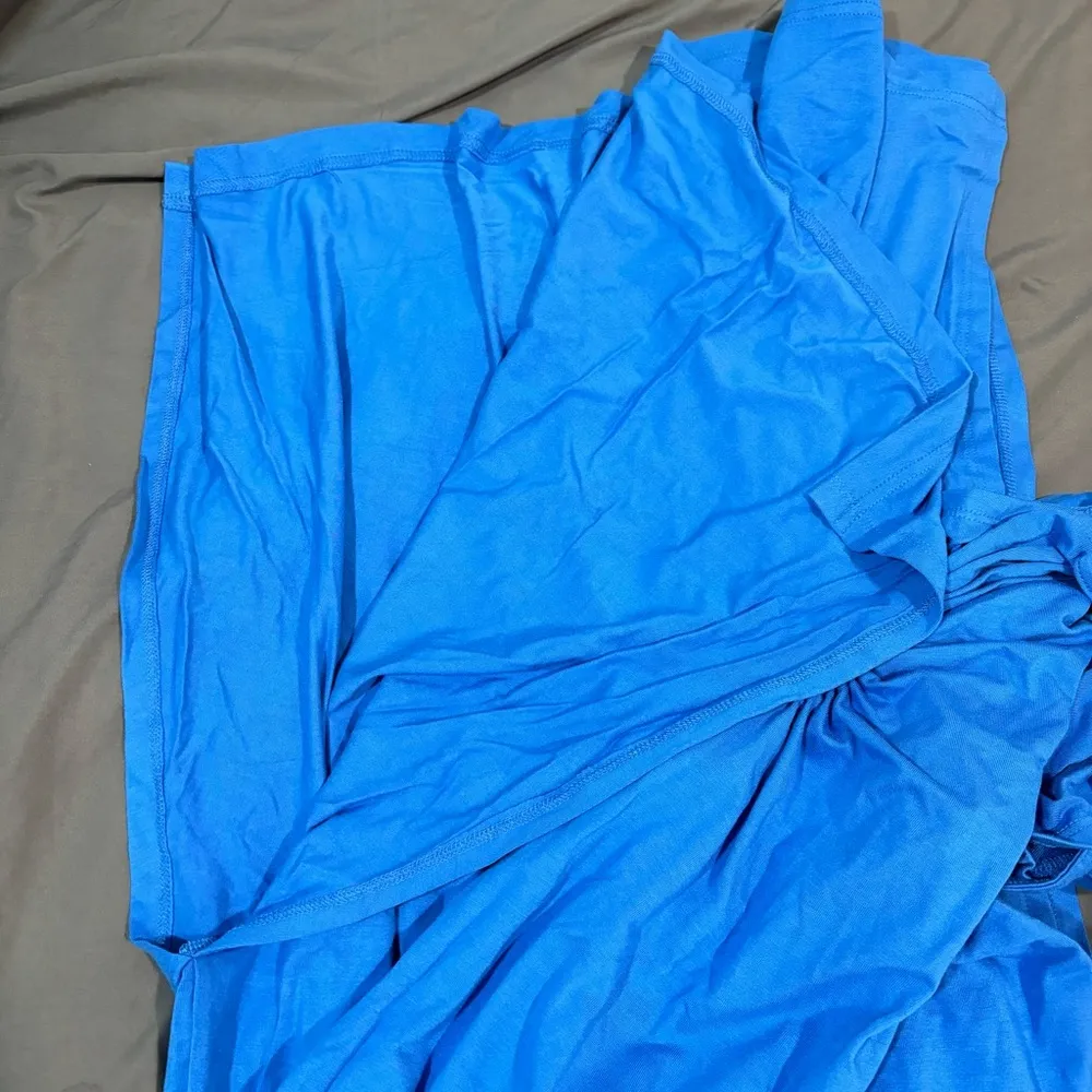 Blue Open Back Maxi Dress - Image 3
