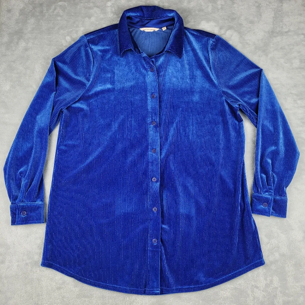 Soft Surroundings Women's Textured Velvet Boyfriend Shirt Sapphire Blue Size M - Image 3