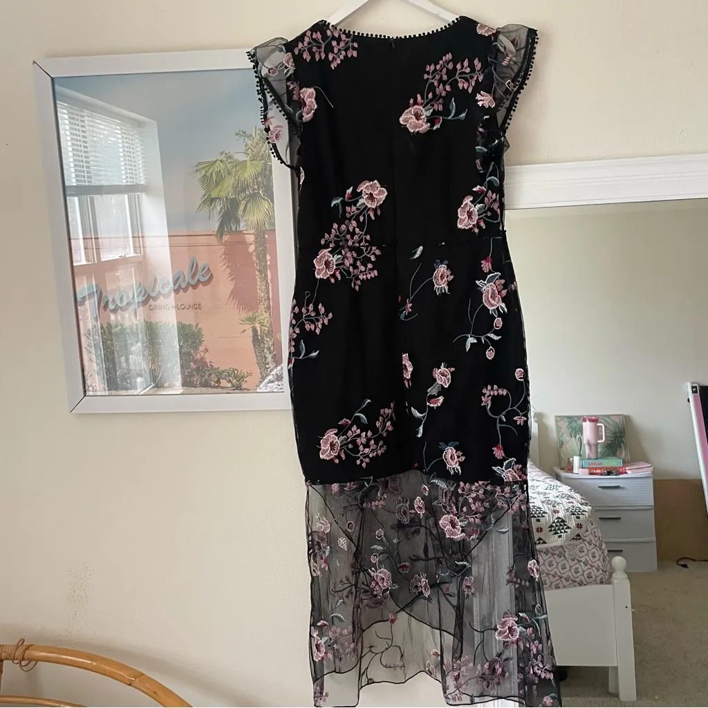 Showpo Remember The Days Floral Embroidered Dress Black Size 8 - Image 8