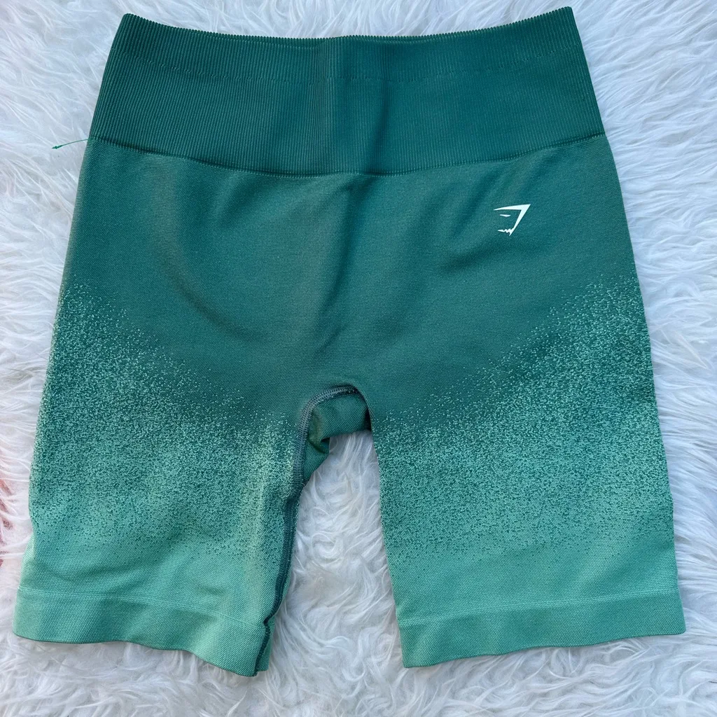 Gymshark Women's Mint Green Bike Shorts - Image 3