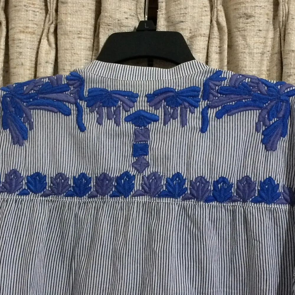 Roller Rabbit  Embroidered Cotton Long Sleeve Tunic - Image 8