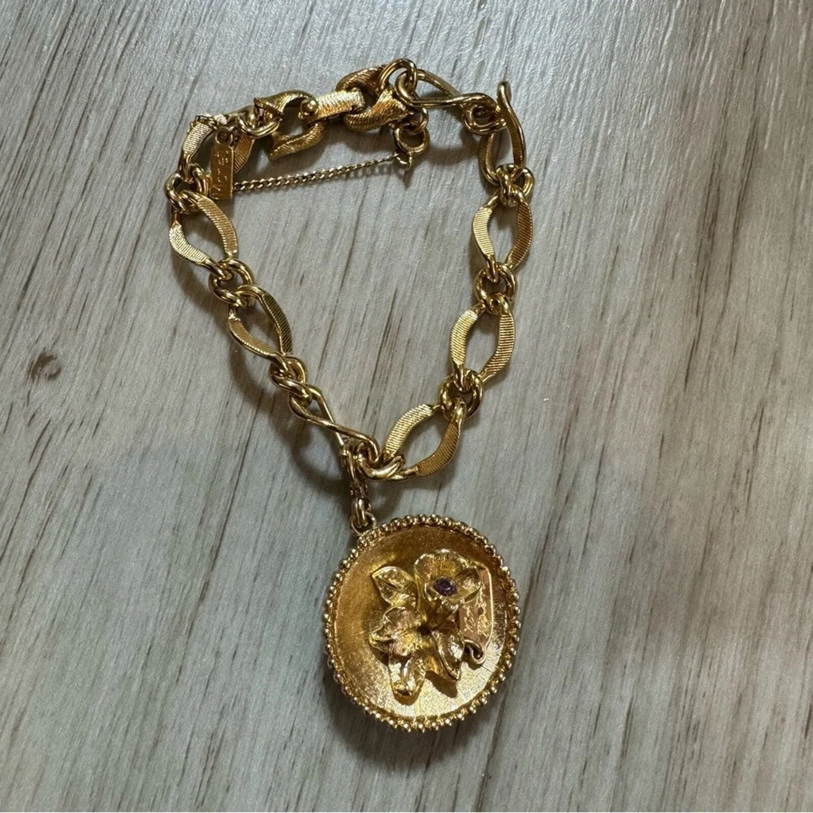 Vintage 1960s Monet All My Love Gold‎ Tone Link and Amethyst Bracelet - Image 13