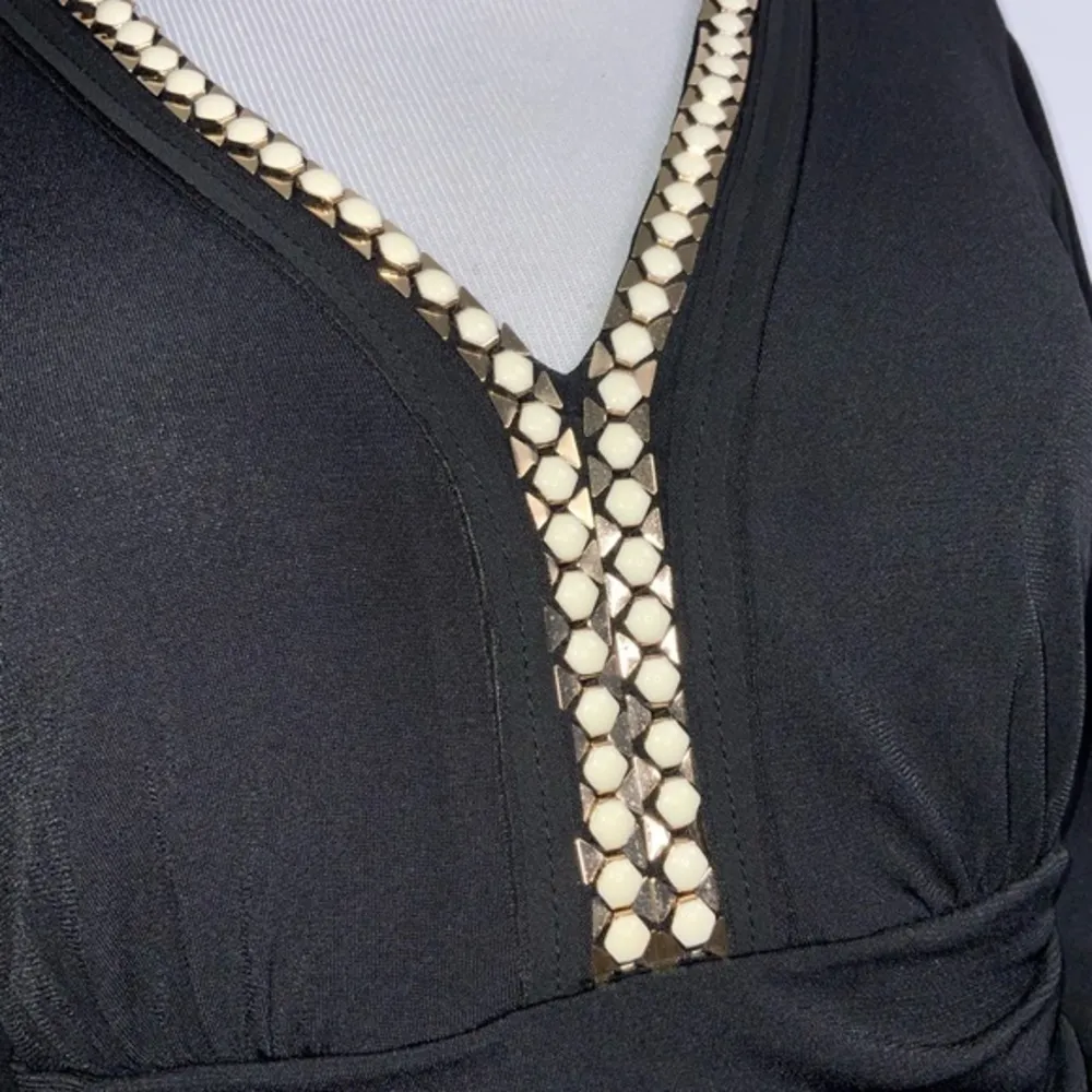 White House Black Market Butterfly Sleeve Pearl Deep V Neckline Flowy Top XS - Image 5