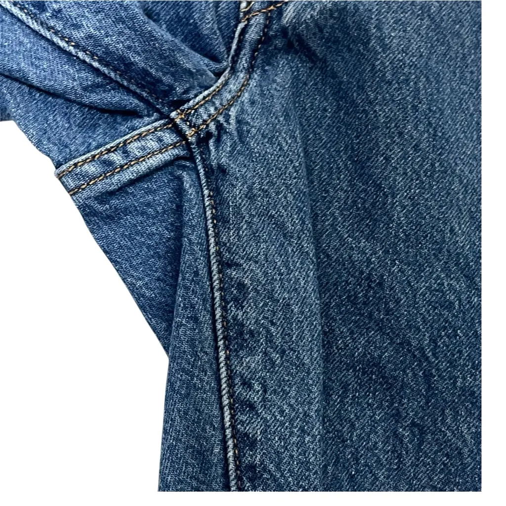 Levi’s 501 Mid Thigh Denim Shorts Medium Wash Raw Hem Size 25 - Image 4