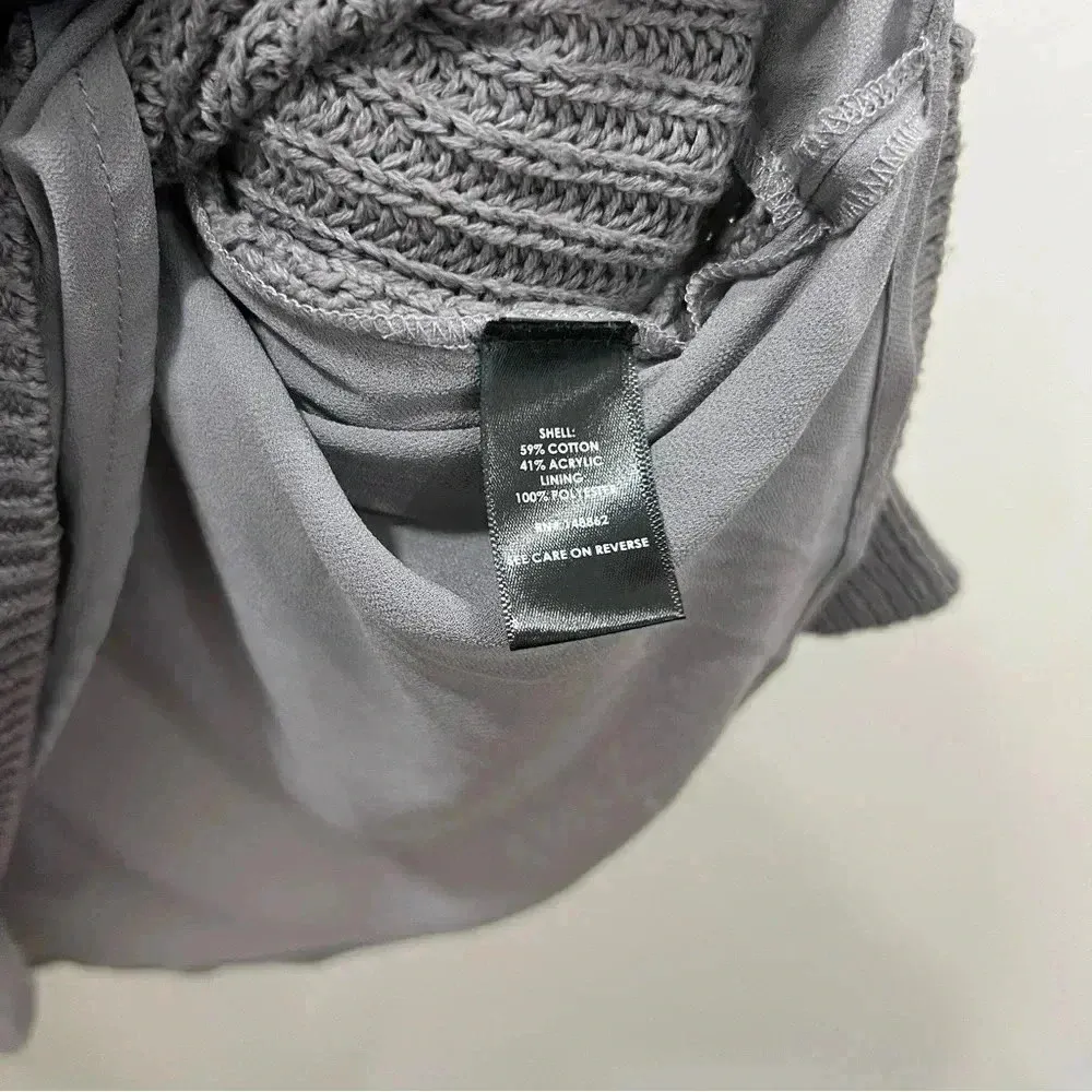 Torrid  sweater 00 - Image 7