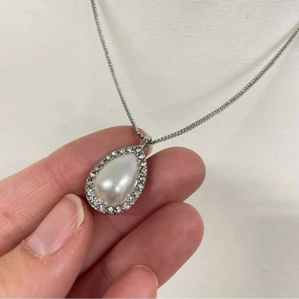 Givenchy Silver Tone Faux Pearl Teardrop Necklace Jewelry Rhinestone - Image 5