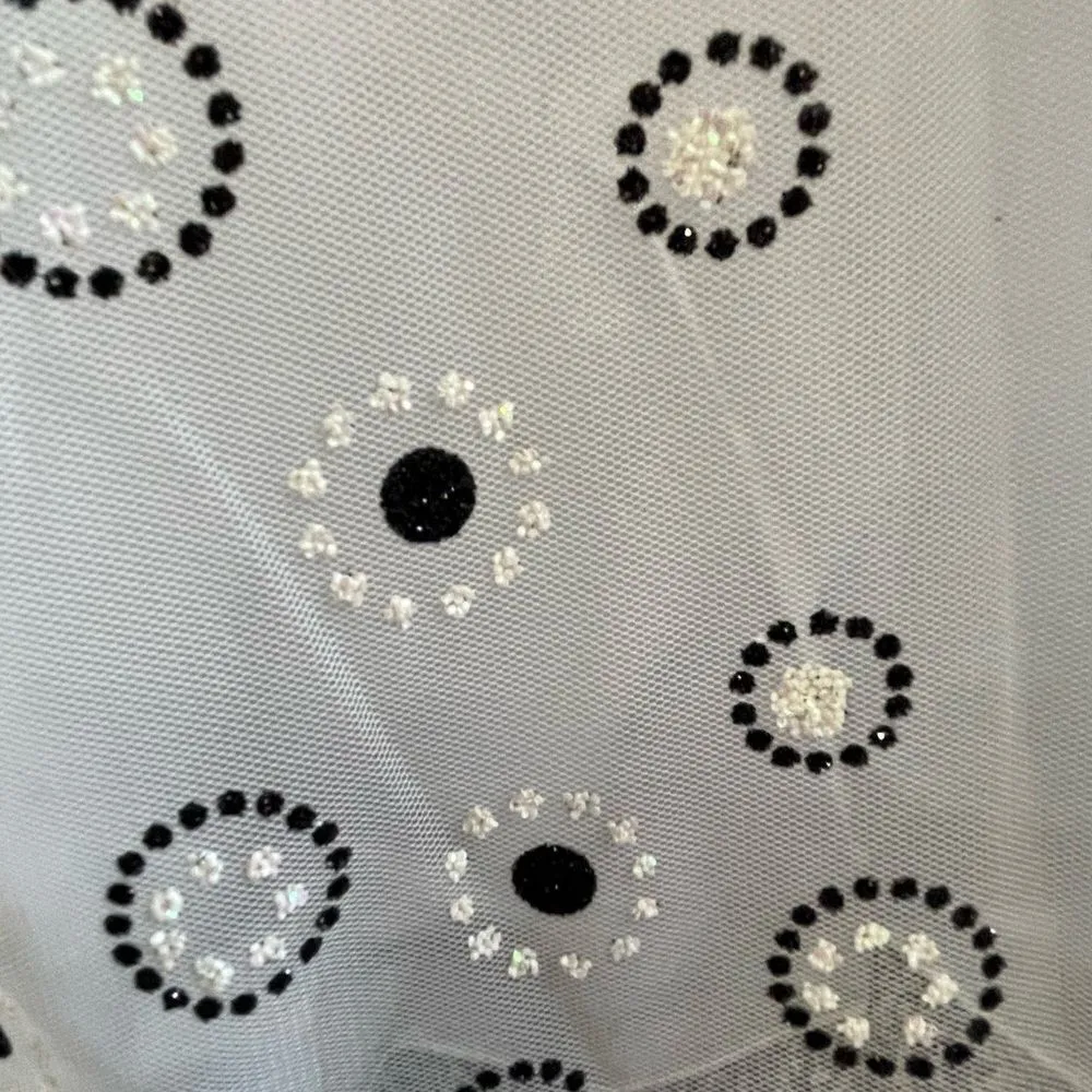 Black and White Prom Dress. Black Size undefined - Image 4