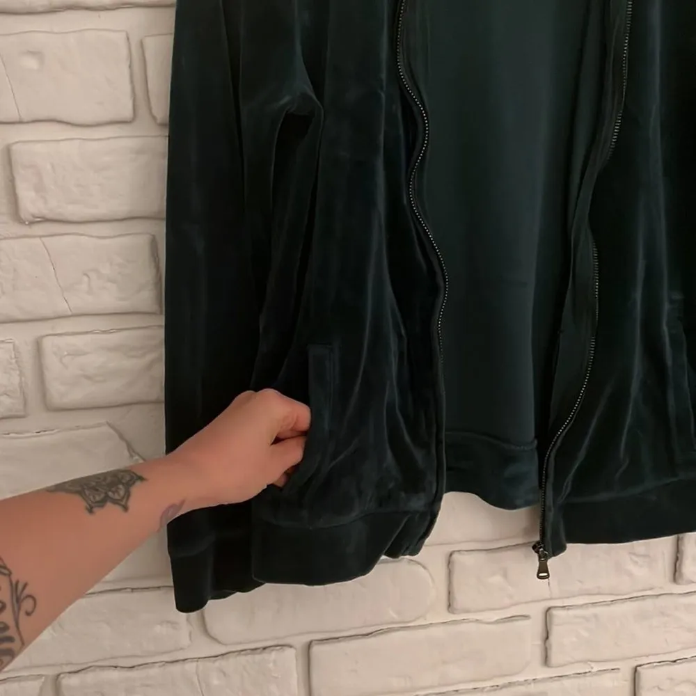 Talbots green velour zip up jacket size petite small - Image 4