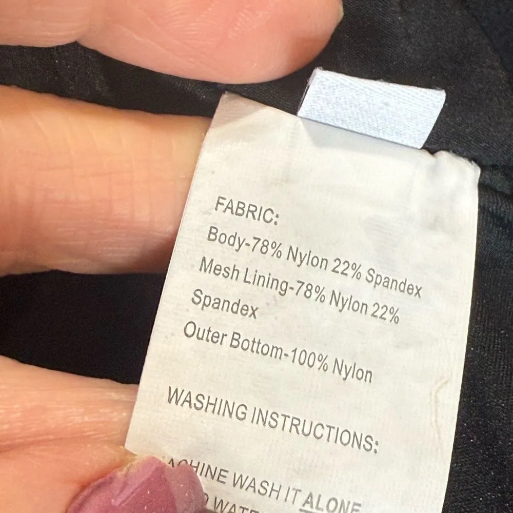 Amazon  High Waisted Workout Gym Shorts Small - Image 7