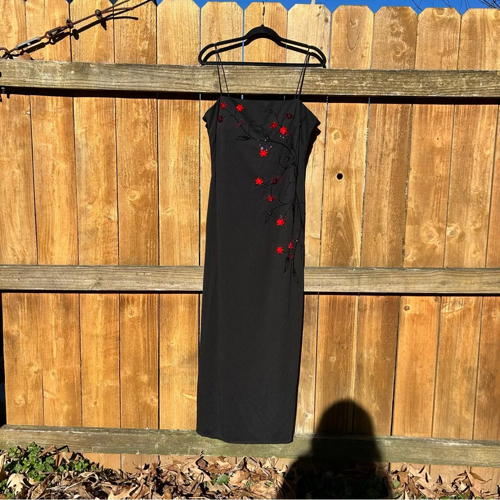 Vintage 90s/Y2K Goth Fairy Embellish 3D Flowers Spaghetti Strap Maxi Dress Sz 14 Black - Image 2