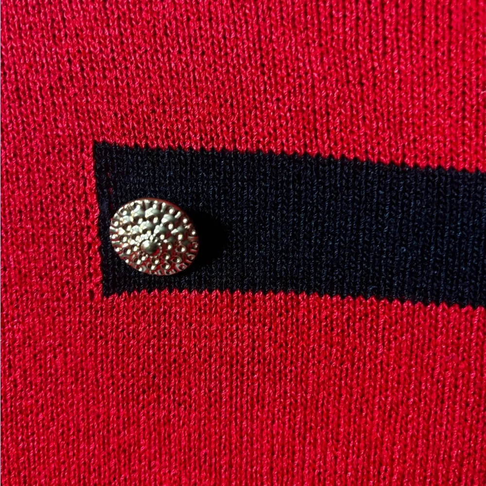 VTG Laura By Alyzia Red/Black knit sweater with gold buttons, shoulder pads. EUC Size L - Image 5