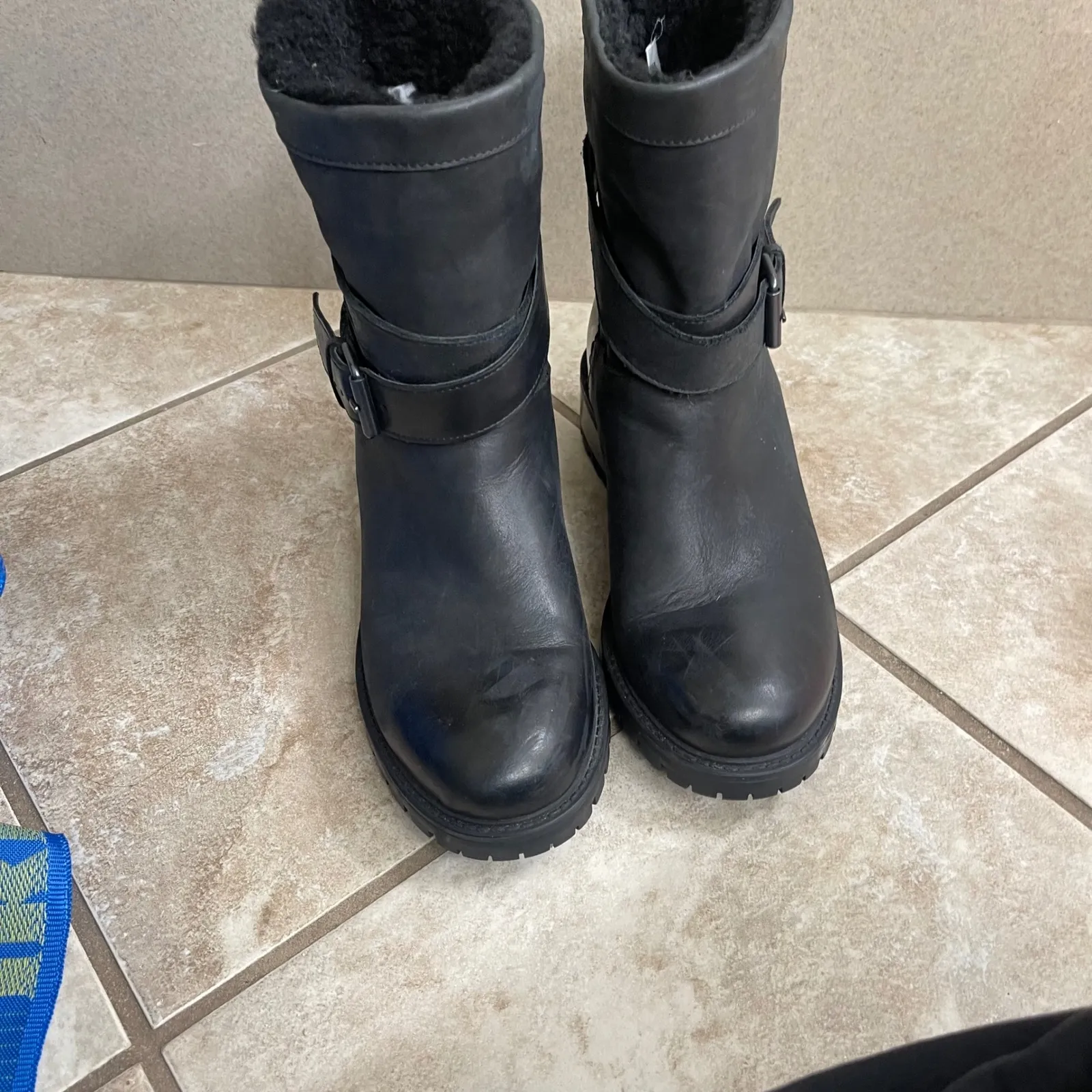 Ross & Snow USA 7 made in Italy Black Leather Fur Lined Buckle Moto Boots Women - Image 2