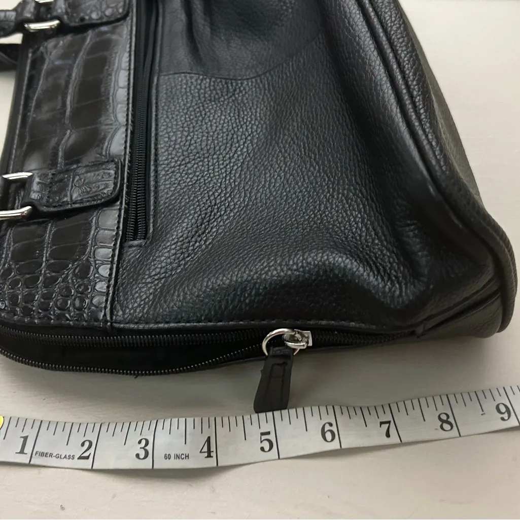 Giani Bernini Black Satchel with Croc-Embossed Detail perfect condition - Image 5