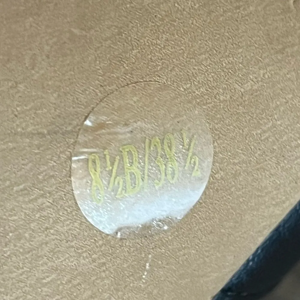 Vince Camuto Edleau Black Leather Stacked Heels Shoes Women’s Size 8.5 Buckle - Image 6