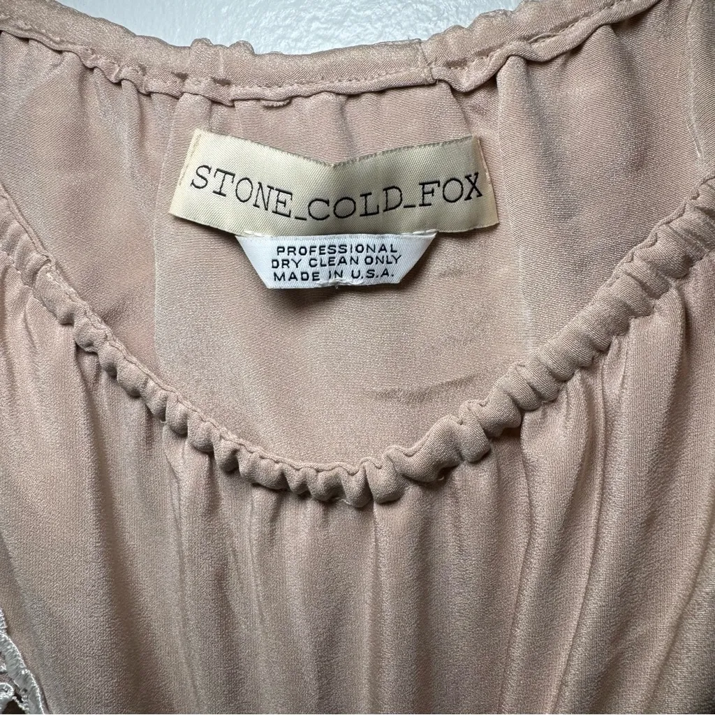 Stone Cold Fox Strapless Beige Dress with White Lace‎ - Image 4