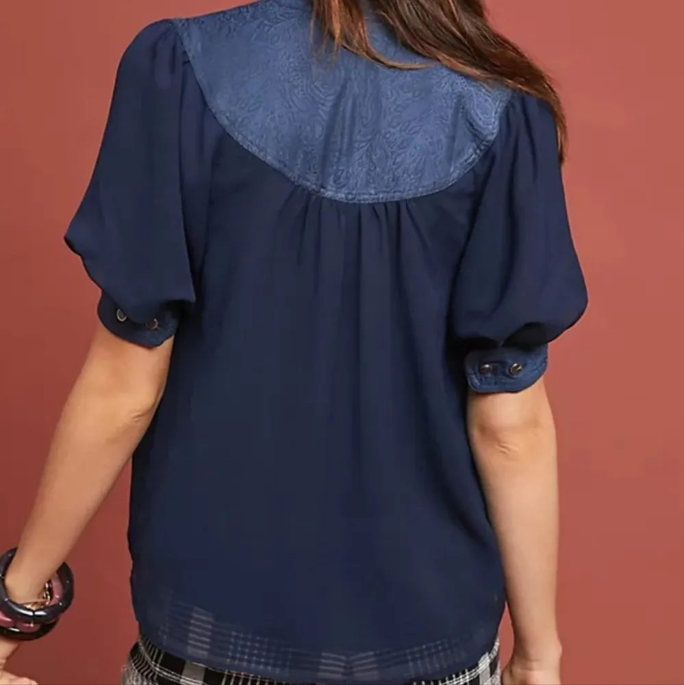Anthropologie Maeve Lavoie Navy Puff Chiffon Contrast Paisley Yoke Blouse Size 4 - Image 2