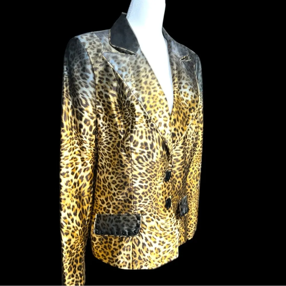 Alberto Makali Gold and Black Leopard Print 100% silk Blazer - Image 3