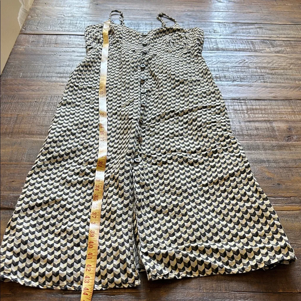 Rip Curl Black and White Midi Dress - Image 8