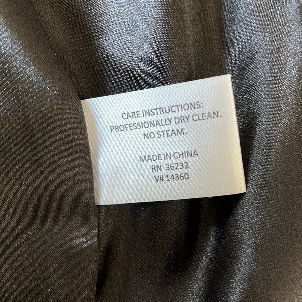 GALLERY New York Women’s Faux Fur Swing button down Jacket black size Small - Image 9