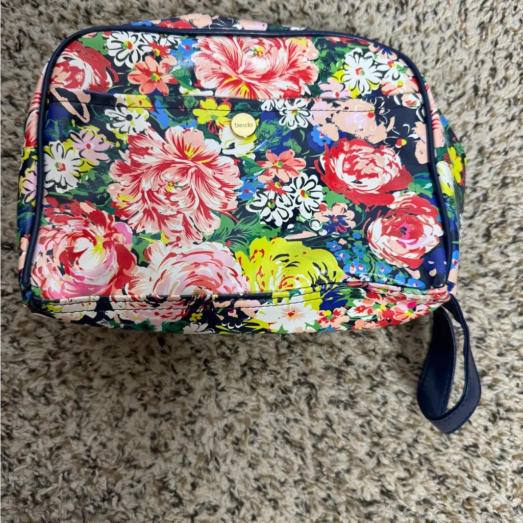 Ban.do Women's Vegan Leather Getaway Toiletry Bag,‎ Travel Kit Organizer Bag CP - Image 2