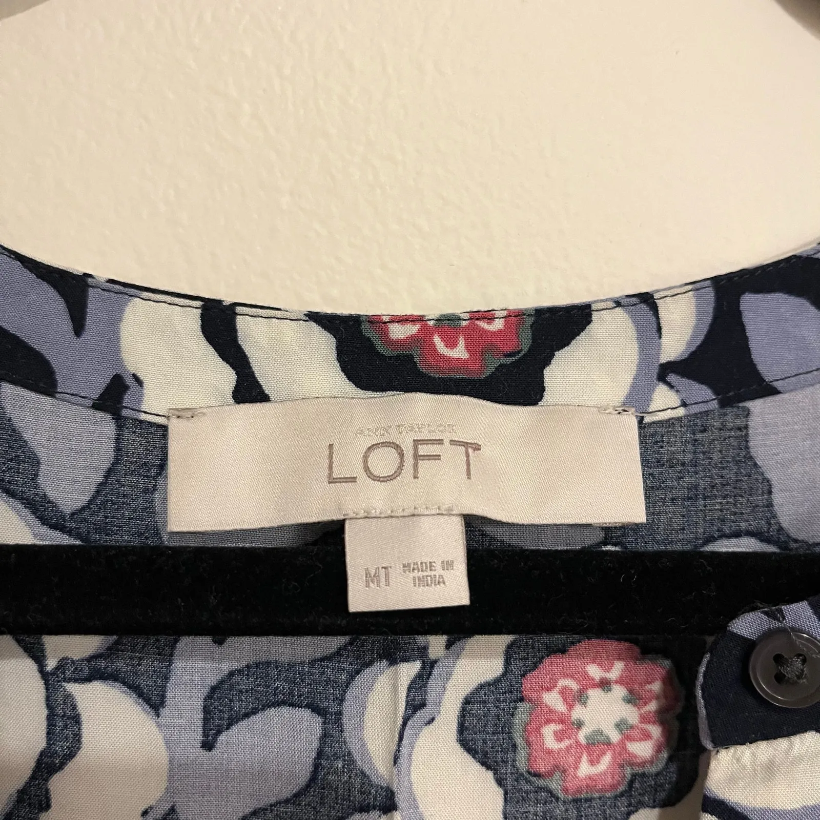 Ann Taylor LOFT Dress Sleeveless Blue Floral Knee Length Rayon Size Medium Tall - Image 4