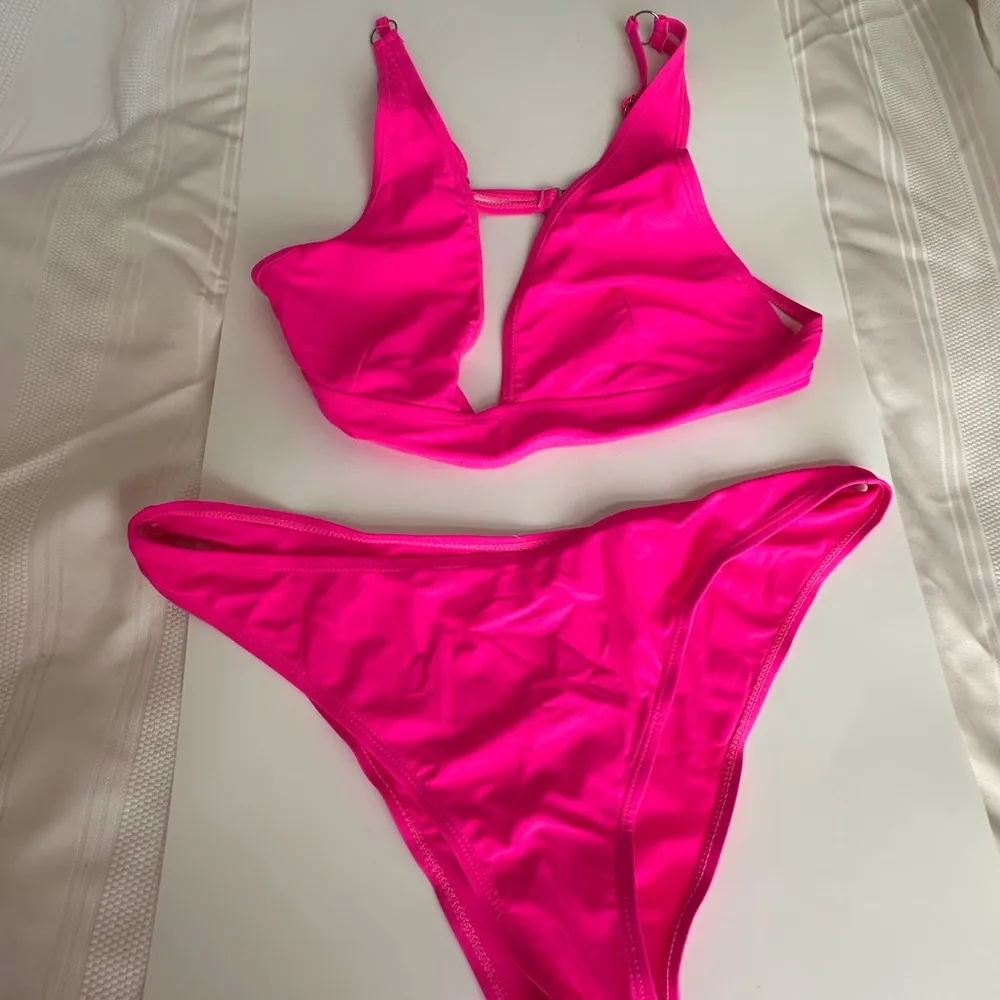 Pink Bikini with Sleek Stretchy Material and High - Image 2