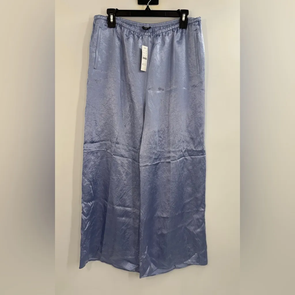 J.Crew Cosmo cropped pant in textured satin Hazy Hydrangea - Image 6