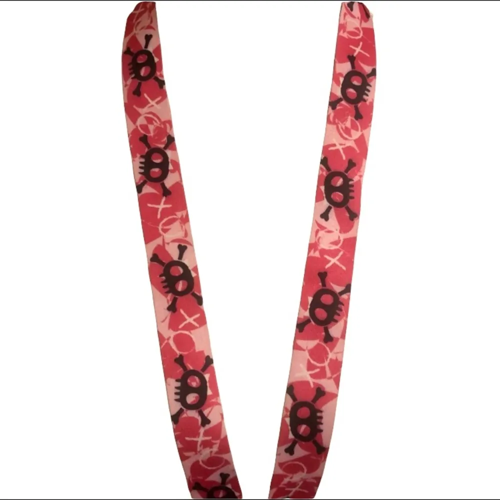Women’s or Girl’s Pink Skull Lanyard w/ Key Fob - Image 3