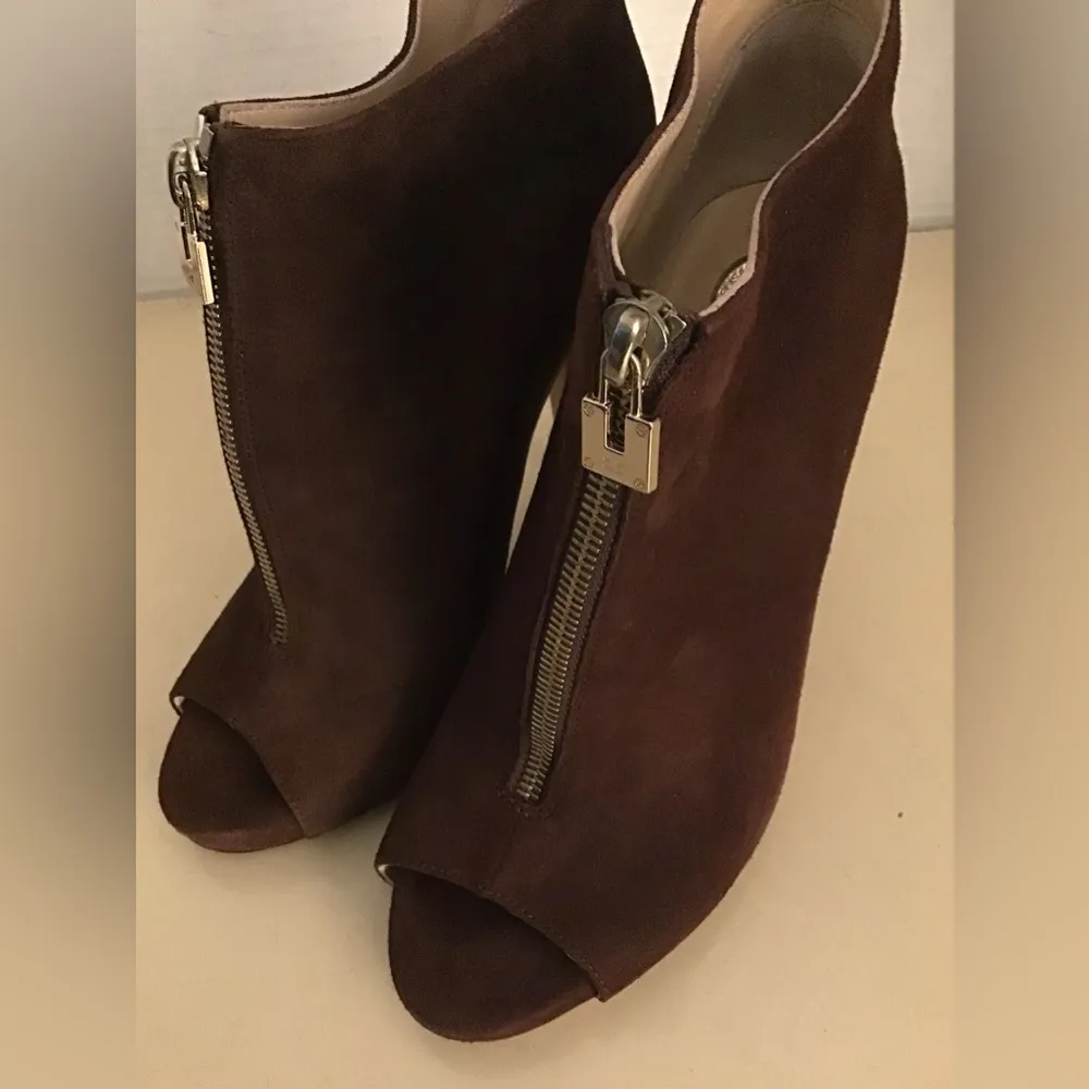 Elisabtta Franchi women brown suede open toe heel boots US 7 - Image 3