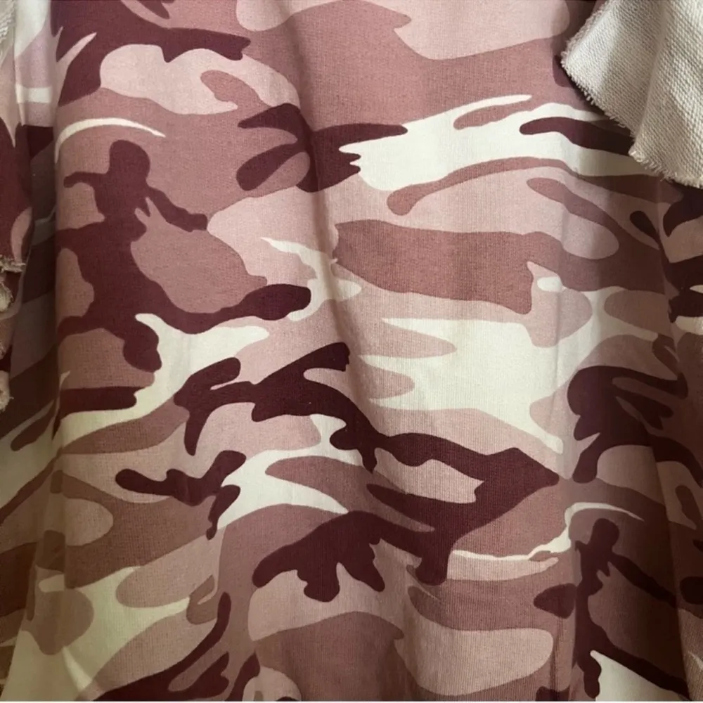 NWT ANTHROPOLOGIE t.la‎ Pink Camo Ruffle Sleeve Sweater Tank Top Size: M - Image 8