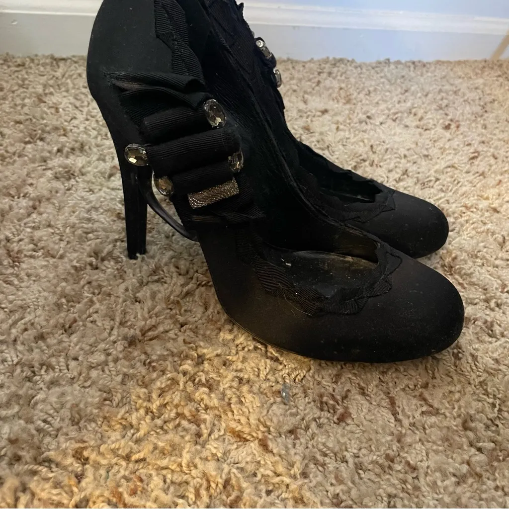 Tory Burch Elegant Black Women's Shoes size 9.5 - Image 2