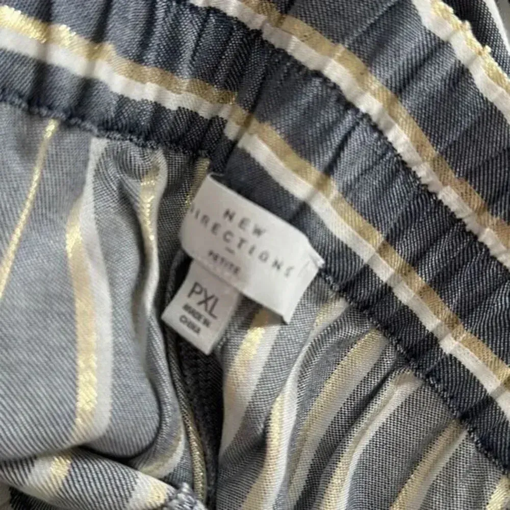 New Directions Petite L Capri Pants Navy White Gold Floral Ankle NWT Size undefined - Image 5