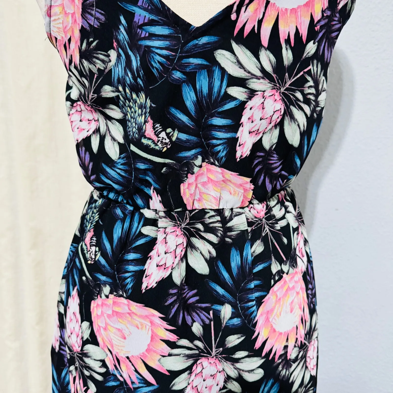 H&M Divided Floral Maxi Dress Spaghetti Straps V Neck Pink Blue Black Size 6 - Image 9