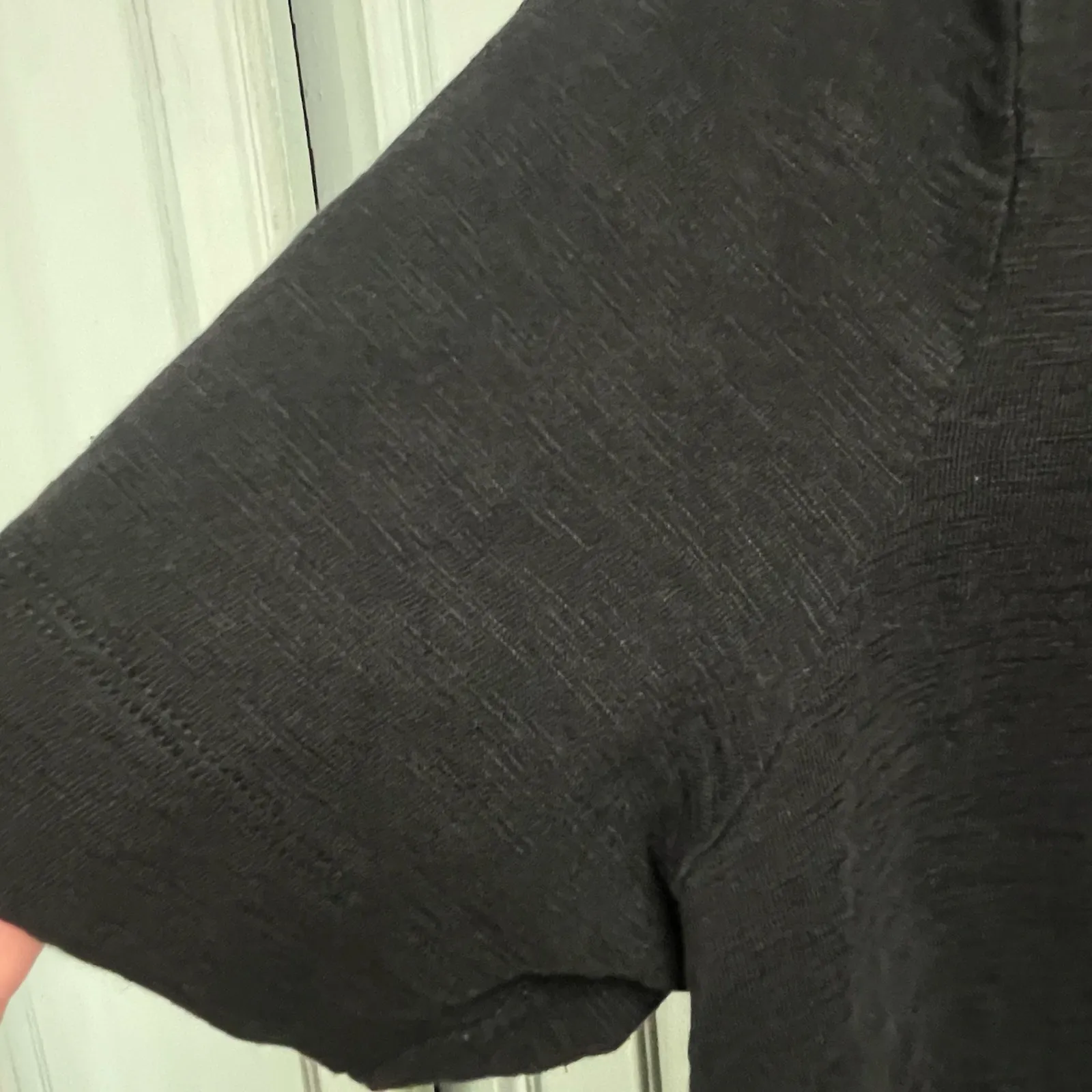 Chico's Ultimate Tee Black Sz Large Pleated Back Minimalist Casual Modal Cotton - Image 3