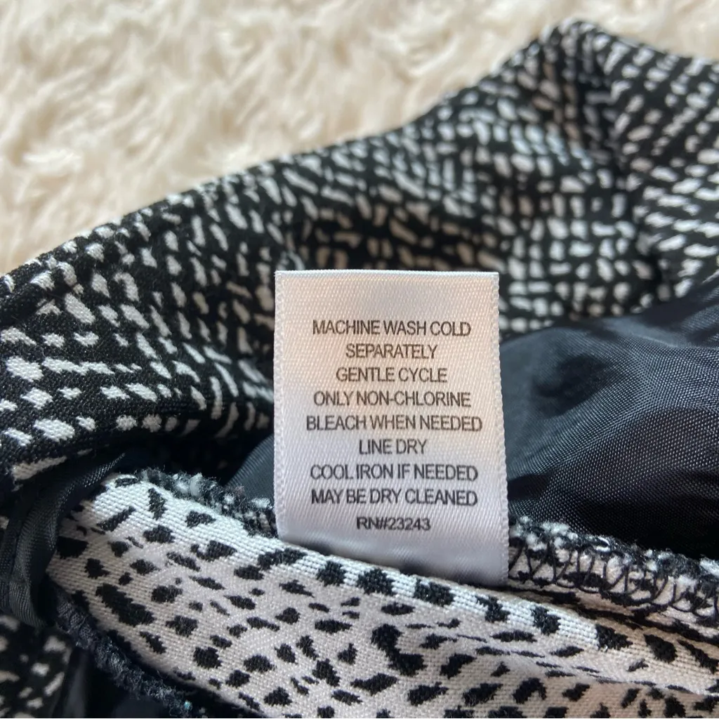 New York & Co 7th Avenue Suiting Collection Black and White Flared Pants Size 4 - Image 15