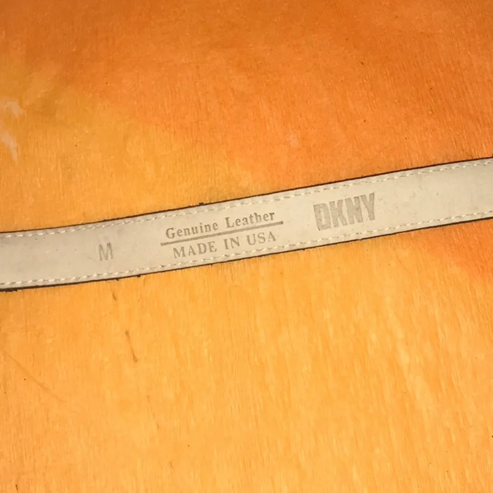 DKNY Vintage belt - Image 3