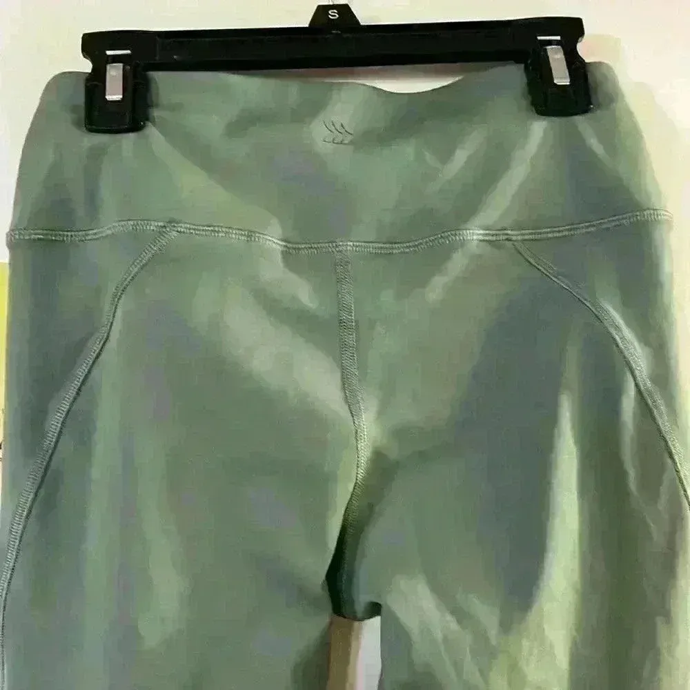 All In Motion NWT All on Motion leggings - Image 3