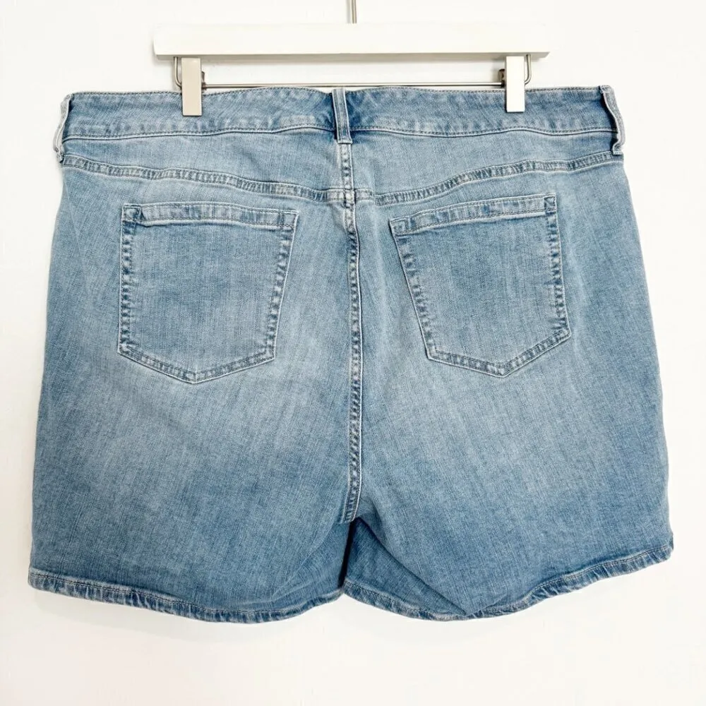Torrid Cuffed Light Wash‎ Blue Jean Shorts Summer Casual Stretchy Plus Size 20 - Image 8