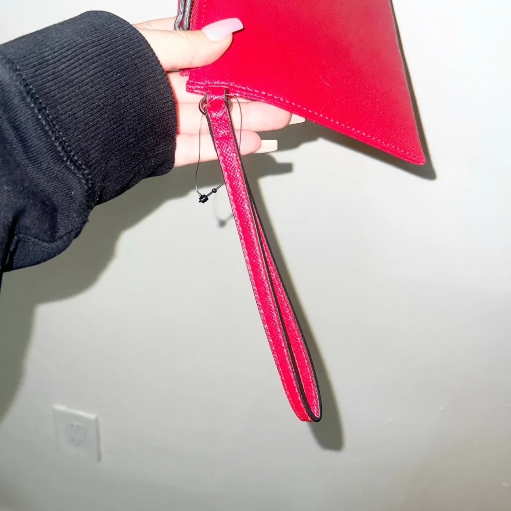 Guess red sparkley new without tag card holder wristlet - Image 4