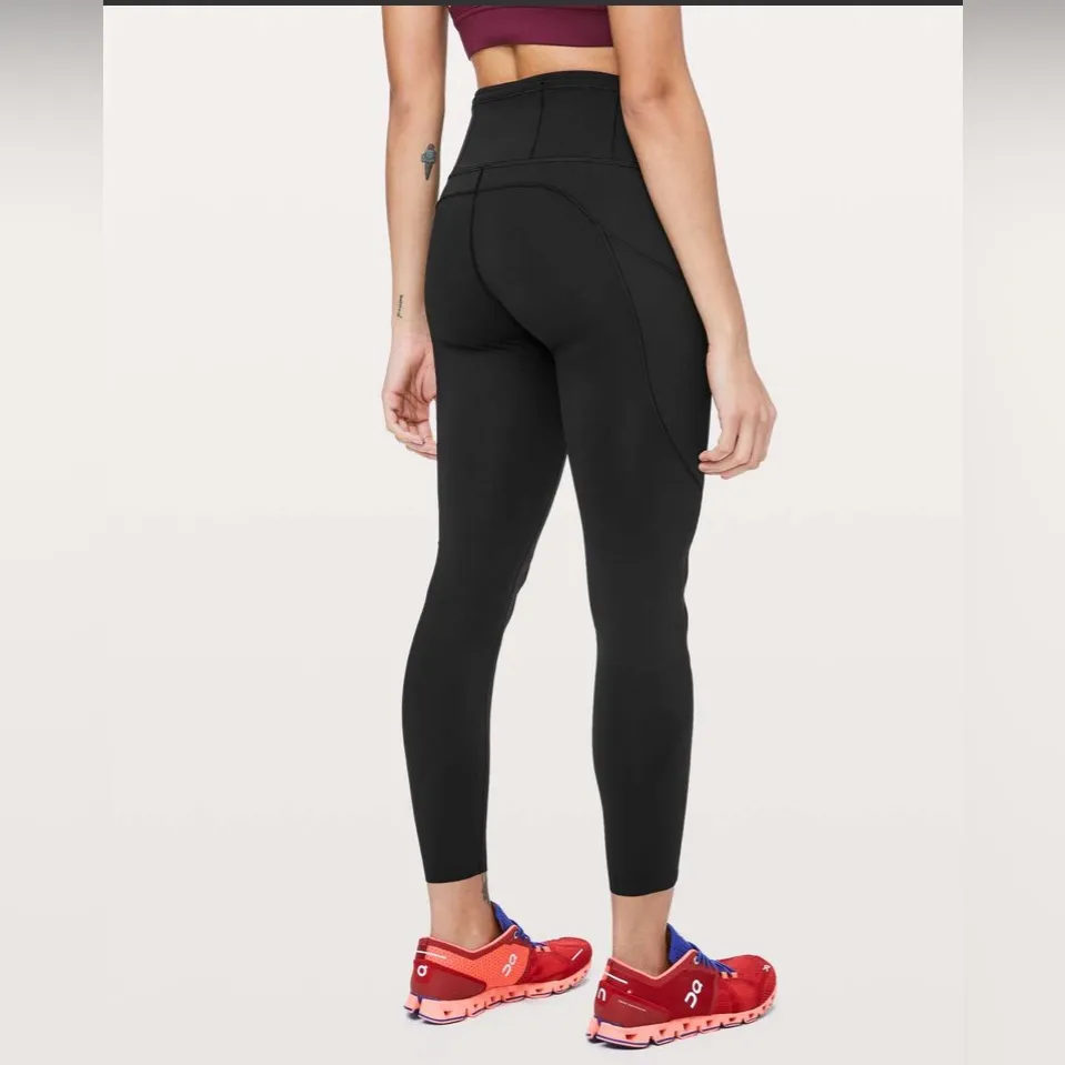 Lululemon Fast & Free 7/8 Tight II *Non-Reflective Nulux 25, Size 4 - Image 2
