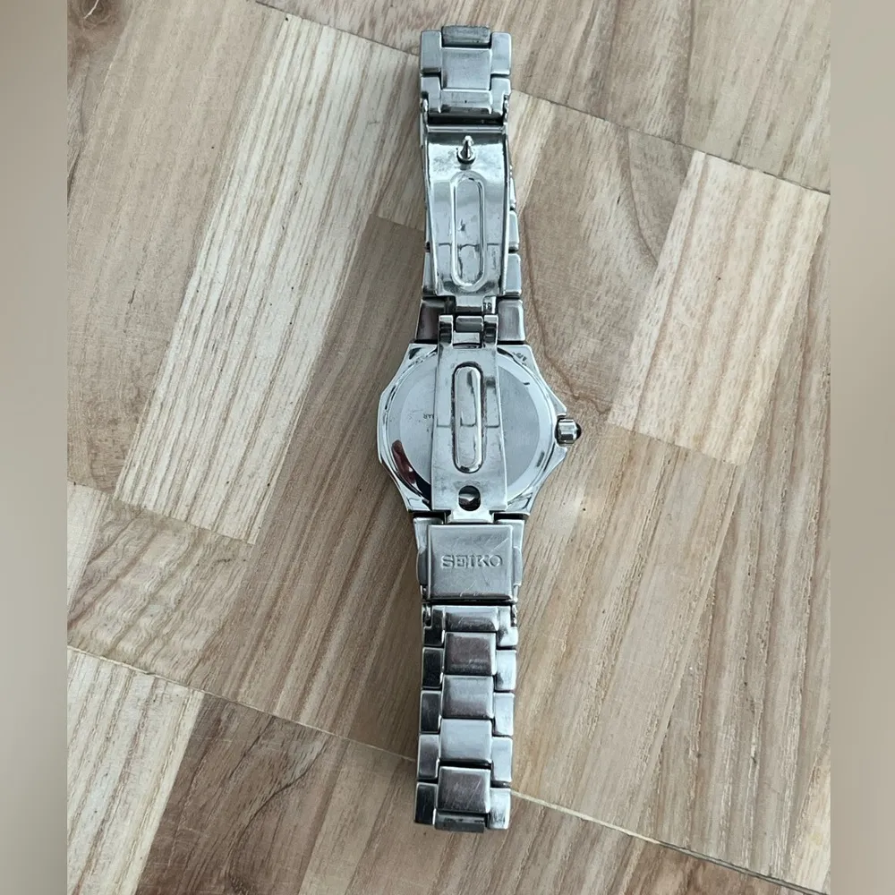 Seiko Coutura Ladies Watch RARE Diamonds Black Pearl Dial Stainless Bracelet - Image 13