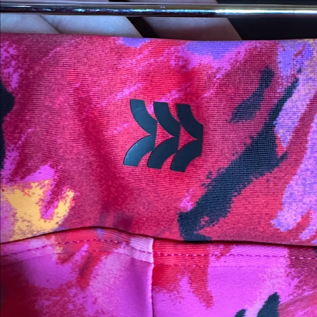 NWOT All in Motion Pink & Black Floral Swim Boyshorts Size Small UPF 50+ - Image 6