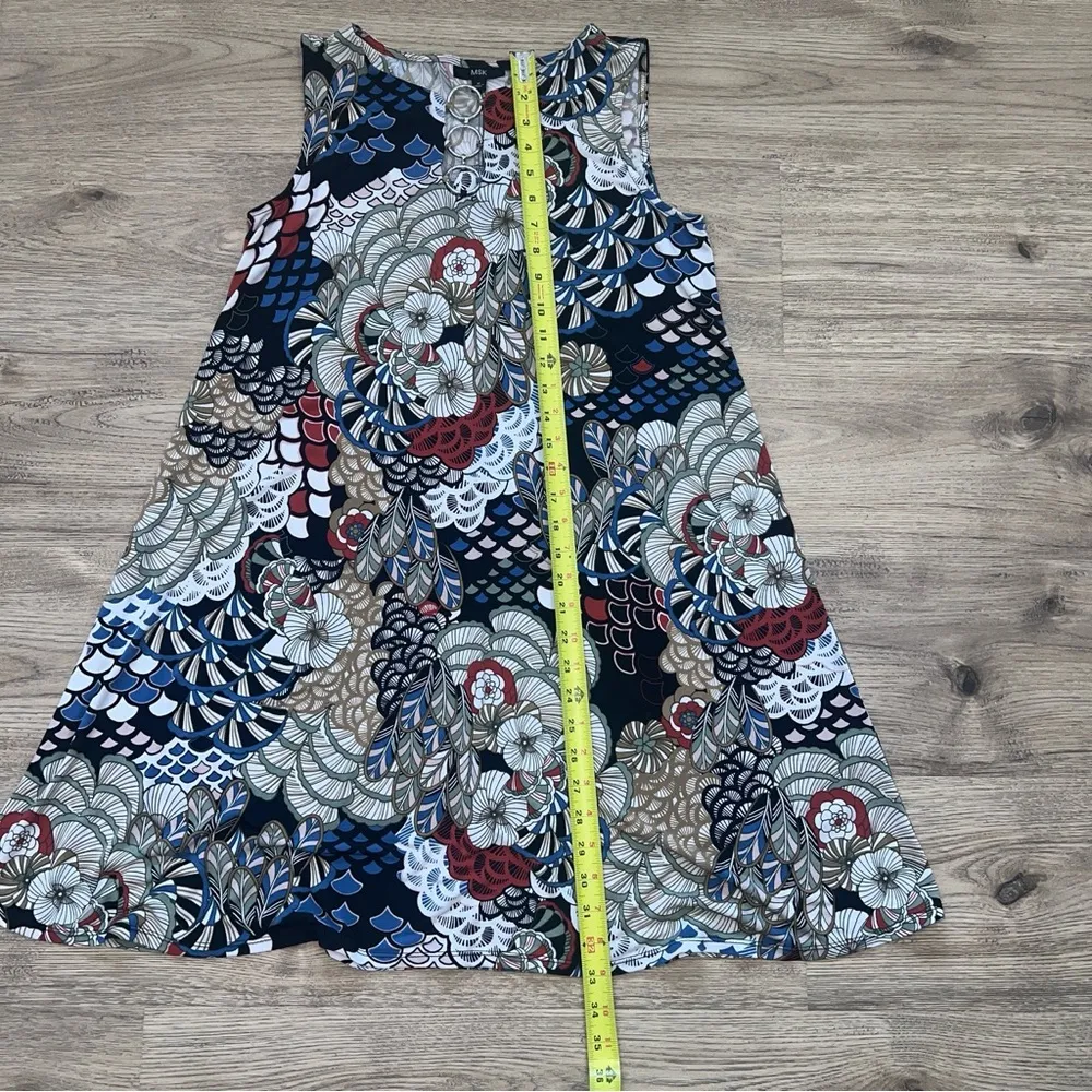 MSK Womens sleeveless paisley dress w/ 3 ring accent neckline, size Medium (M) - Image 6