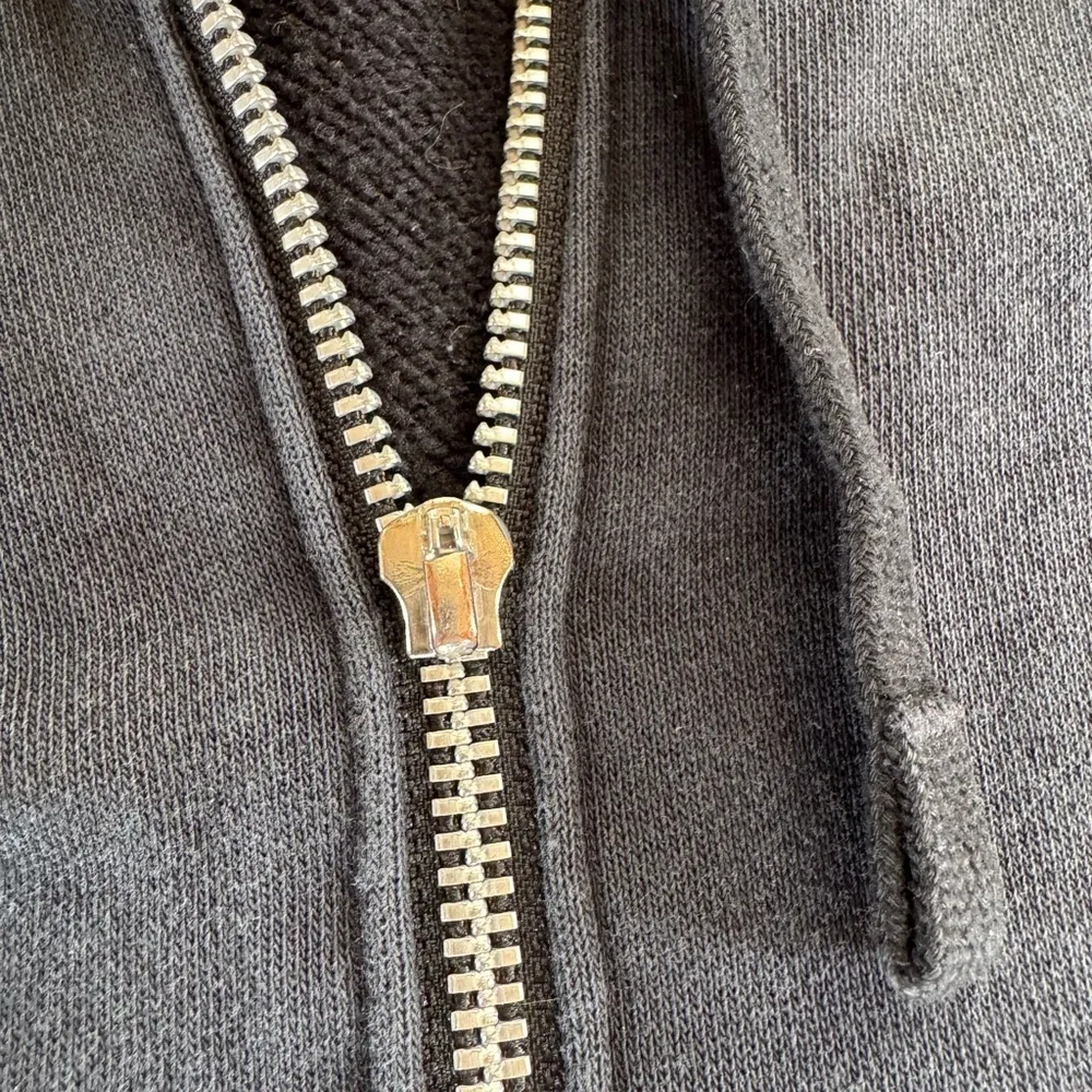 Nike Dri-Fit Black Zip-Up Sweatshirt Hoodie Size Medium (BROKEN ZIPPER) - Image 6