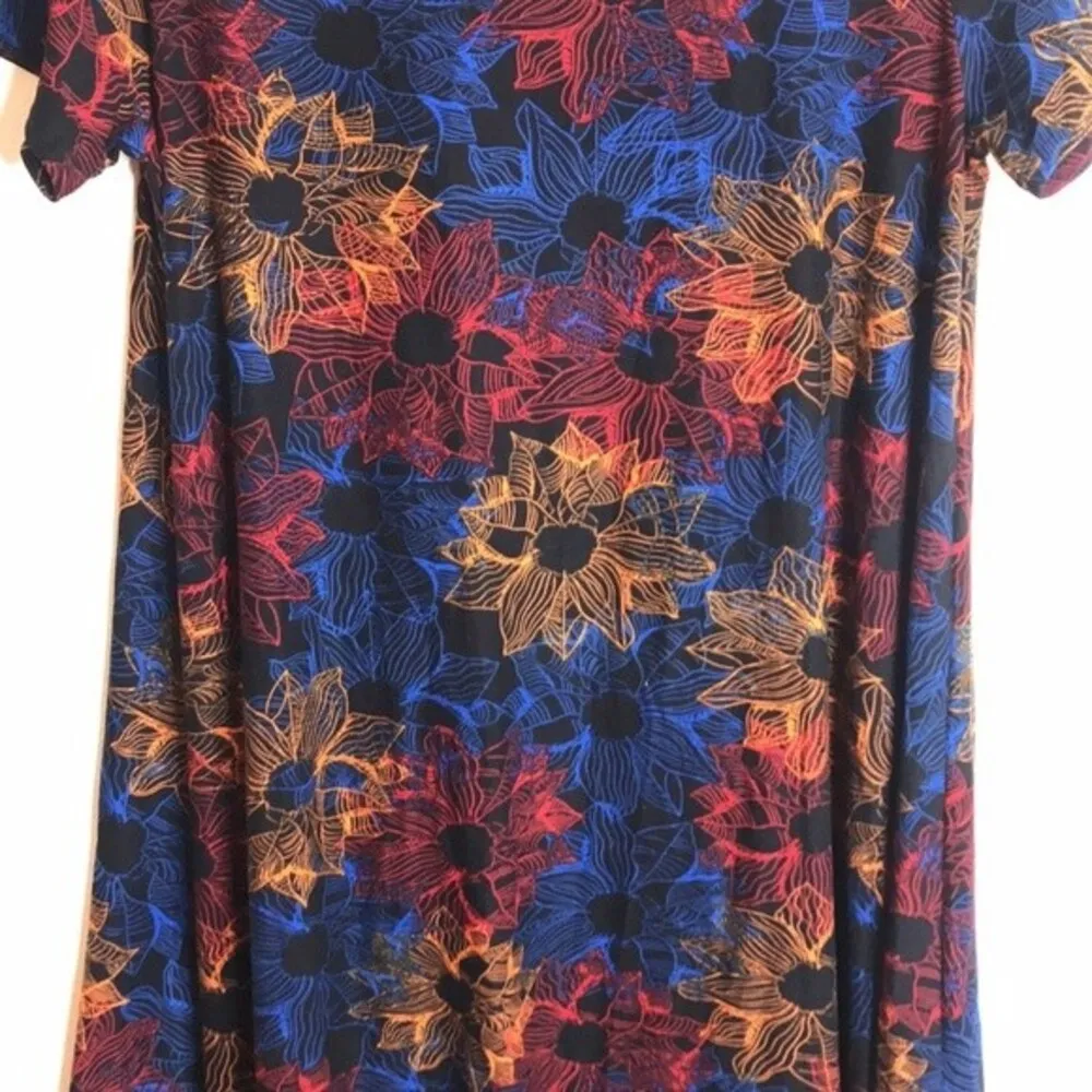 Lularoe floral colorful stretch Carly T-shirt dress size small - Image 10