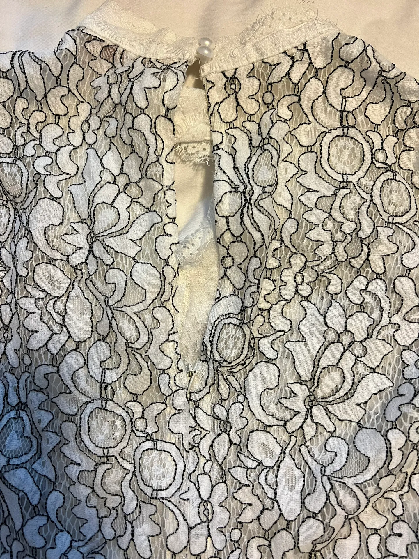 Ninethink Vintage Lace Shirt - Image 3