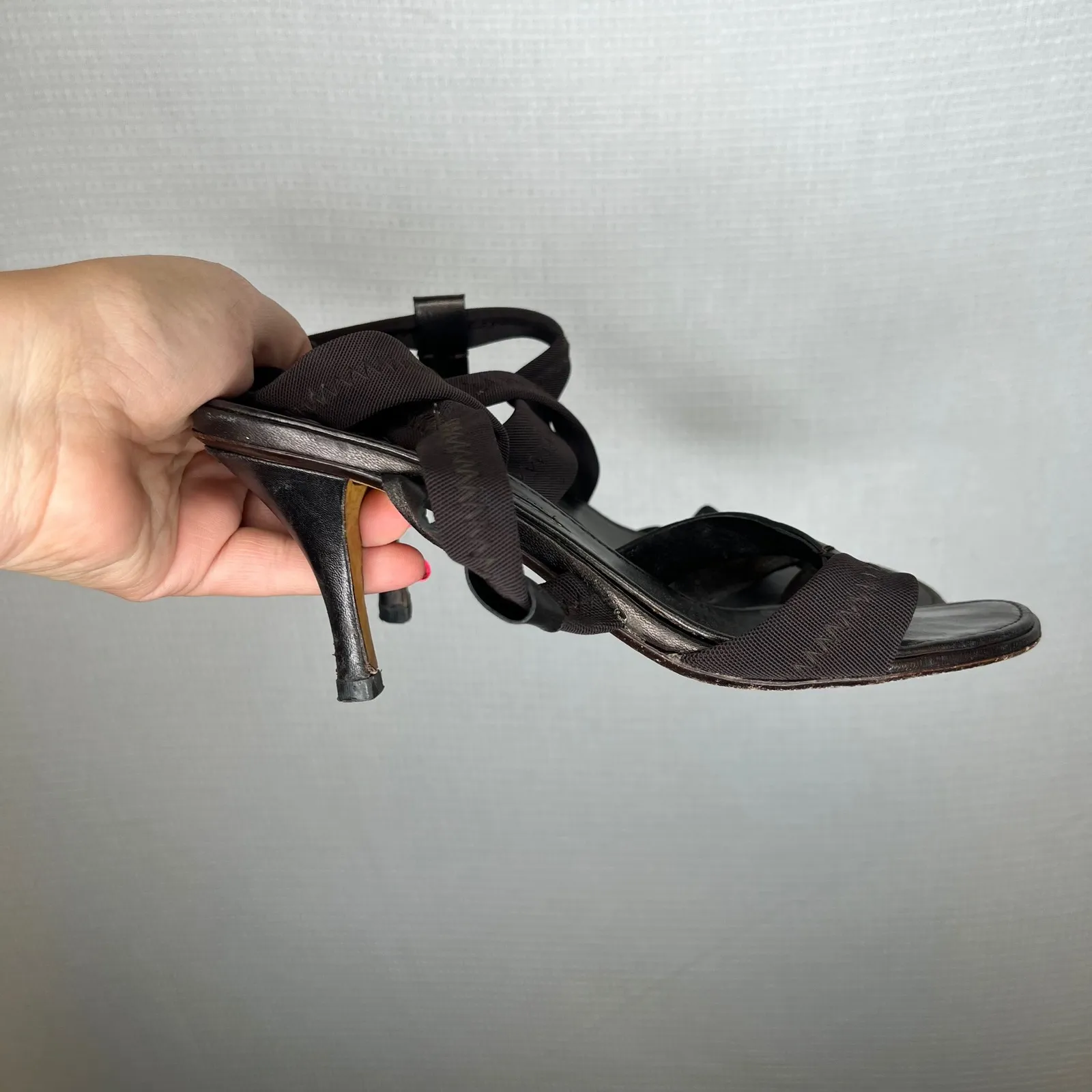 Donald J Pliner VTG Black Leather‎ Elastic Ankle Tie Heel Y2K Sandals Size 7.5M - Image 4